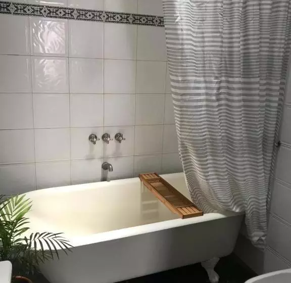 Aamiaismajoitus (B&B) La Yurta