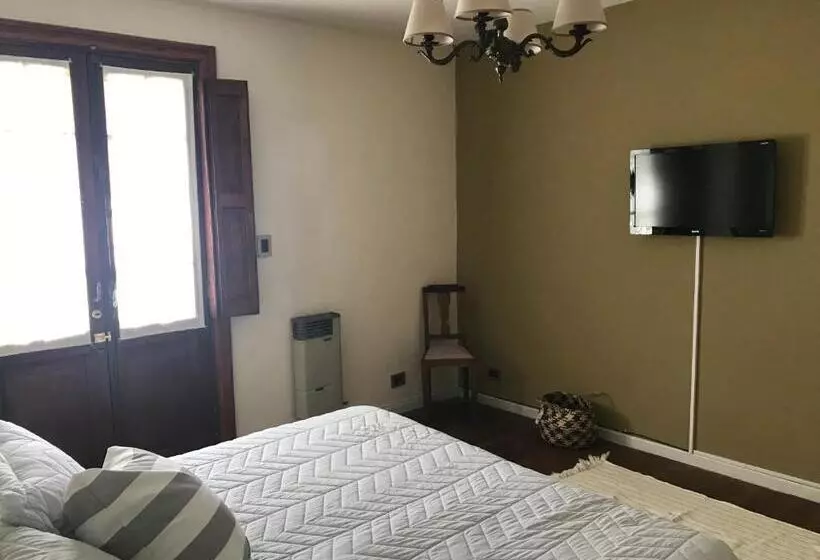 Aamiaismajoitus (B&B) La Yurta