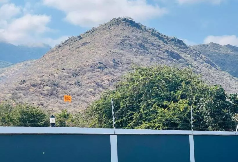 Hotel Johnsons Villas