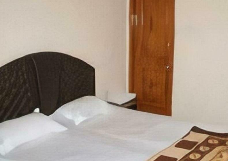 בית מלון כפרי Kailash Inn By Wb Comfort