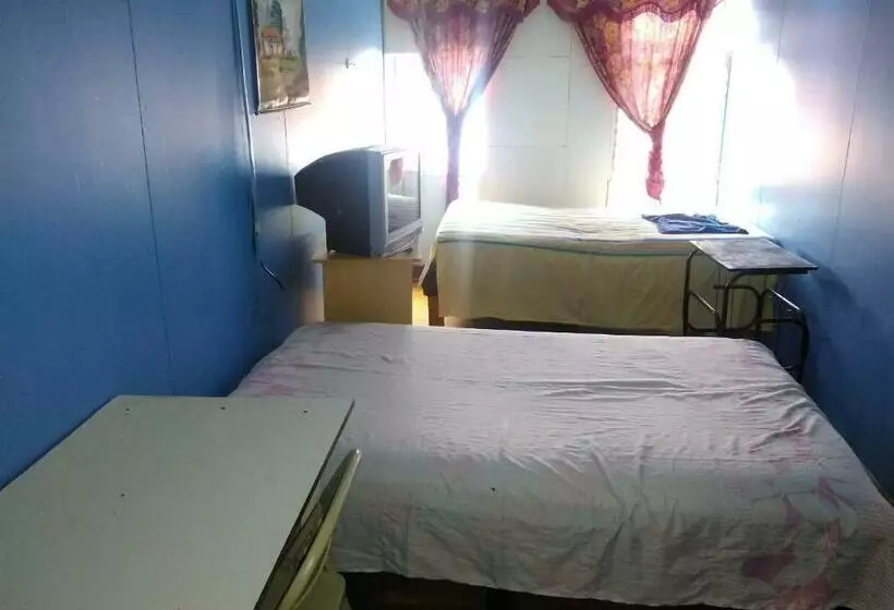 هتل Marruecos C.r