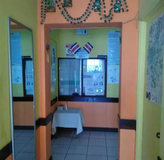 هتل Marruecos C.r