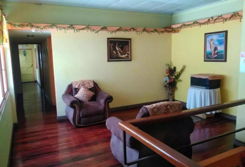 هتل Marruecos C.r