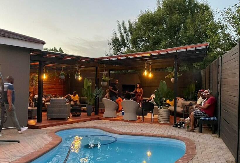 פנסיון Loft Bella Vita