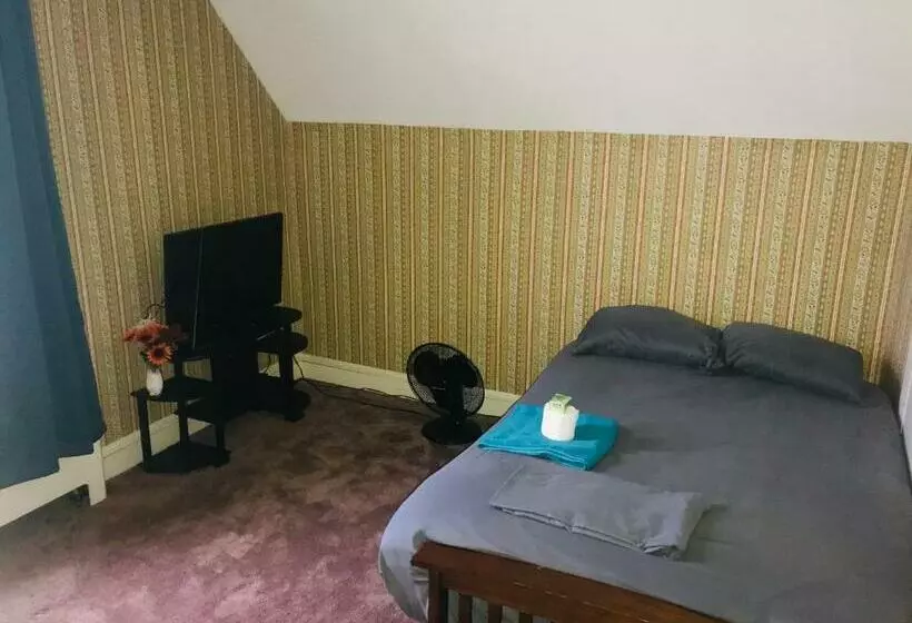 پانسیون Pacifico S Place C