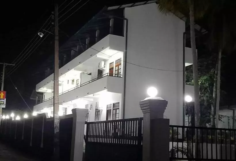 ペンション Paradise Villa