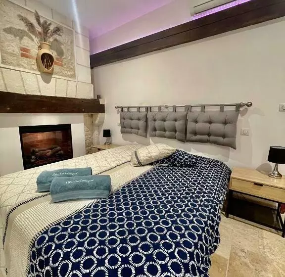 ペンション Suite Privative Jacuzzi Sauna De La Villa Del Castagnol