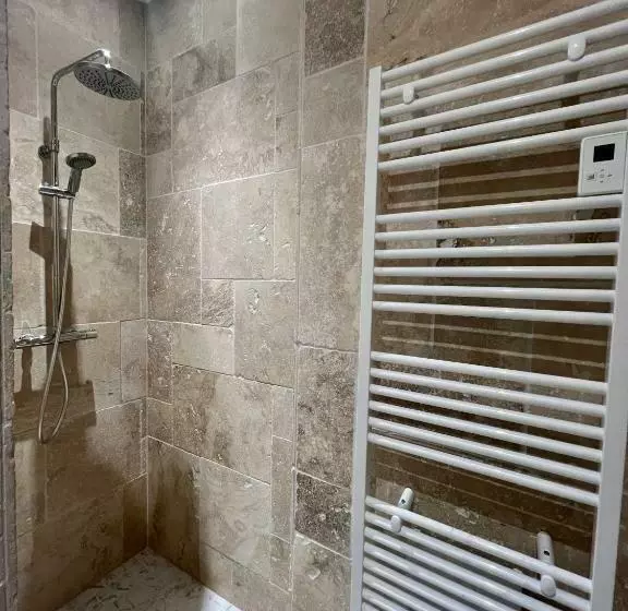 ペンション Suite Privative Jacuzzi Sauna De La Villa Del Castagnol