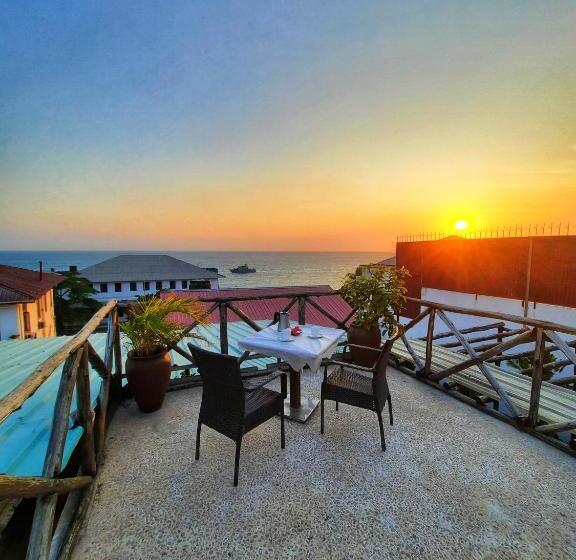 مبيت وإفطار Kuti Hotel Stone Town