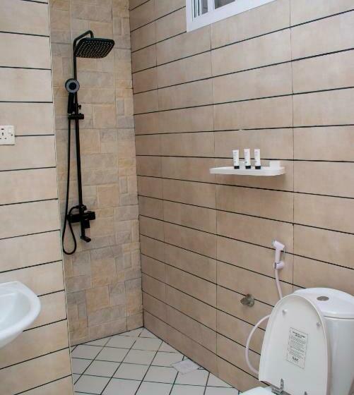 مبيت وإفطار Kuti Hotel Stone Town