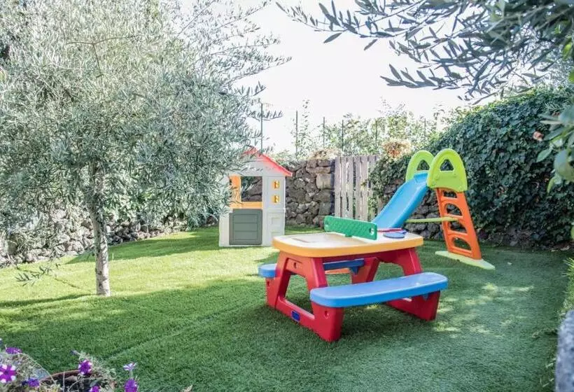 Aamiaismajoitus (B&B) La Casa Dell Alloro