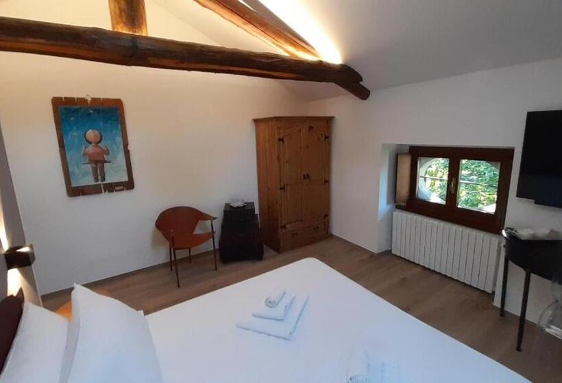 ベッドアンドブレックファースト La Villa Charme & Pleasure