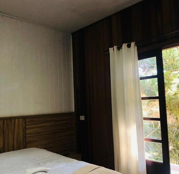 تختخواب و صبحانه Pousada Vila Floratta Capivari