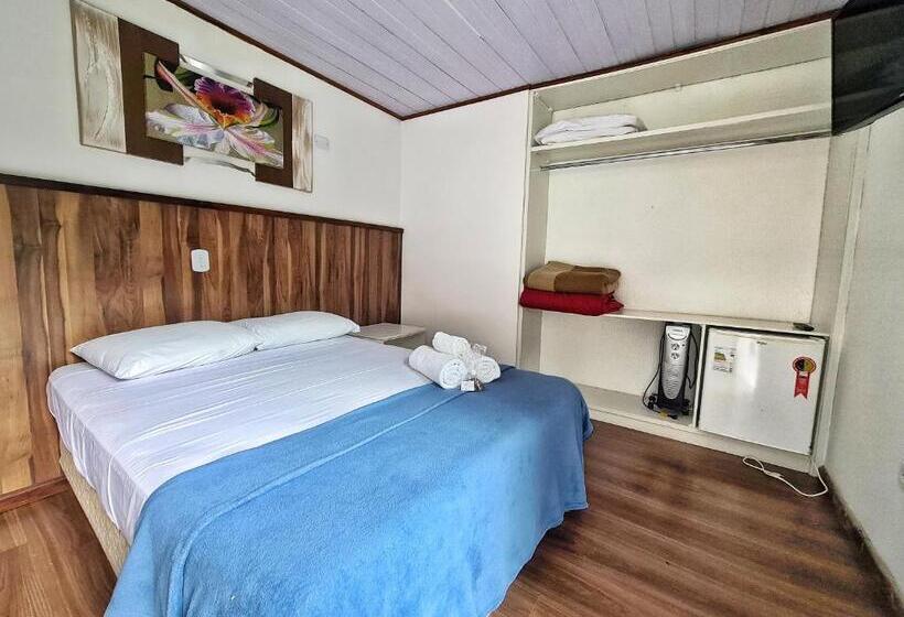 تختخواب و صبحانه Pousada Vila Floratta Capivari