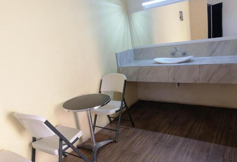 Hotel Las Flores Campeche