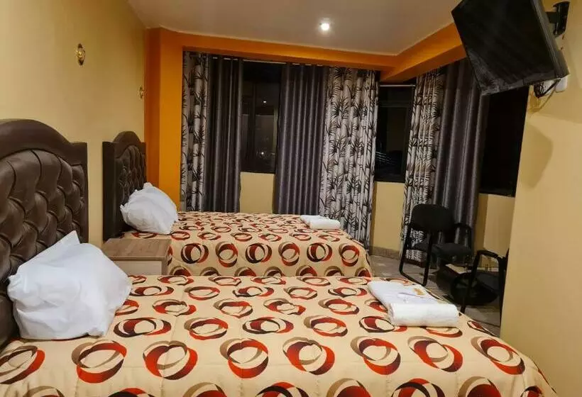 هتل Hostal Tuki Huancayo