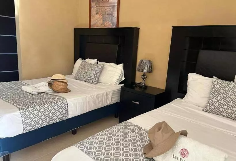 هتل Las Flores Campeche