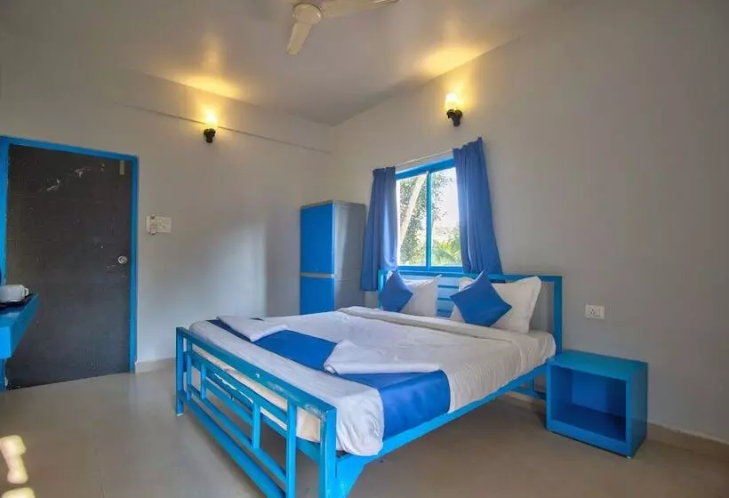 ホテル Mandrem Retreat Beach Resort