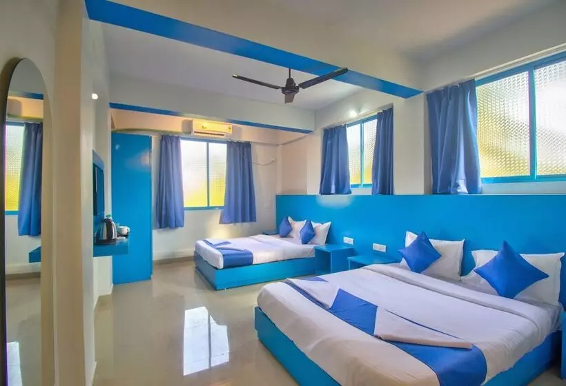 ホテル Mandrem Retreat Beach Resort