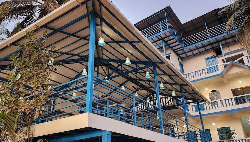 Hotel Mandrem Retreat Beach Resort