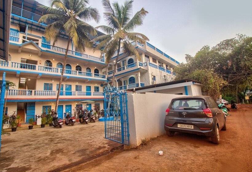 Hotel Mandrem Retreat Beach Resort