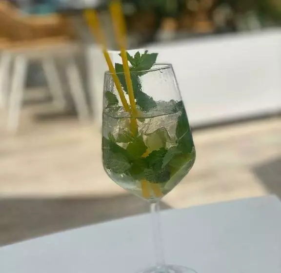 ホテル Ocaua Lui Cuza