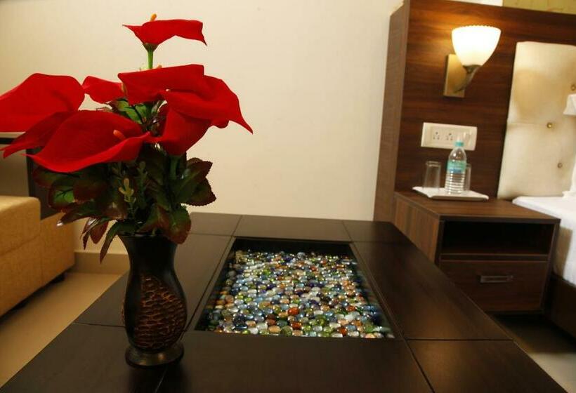 Hotel Platinum Arrow Hub