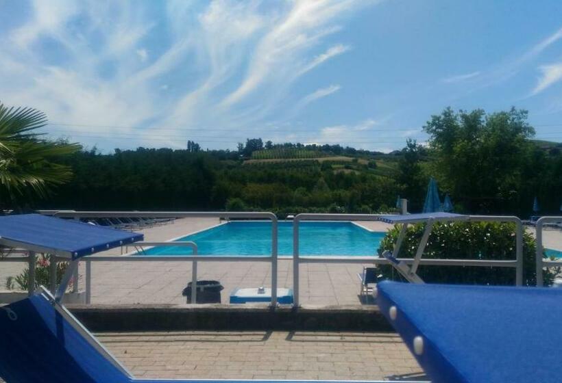 بنسيون Casa Del Puck