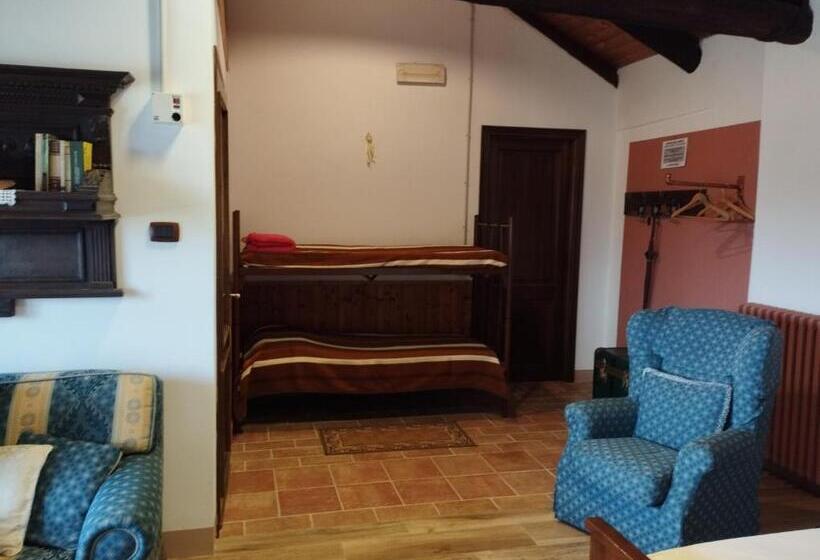 بنسيون Casa Del Puck