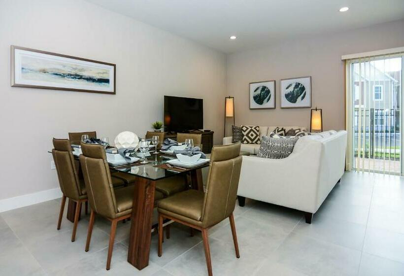 3 Br 3ba 1678ft 5min Disneyworld Resort Style