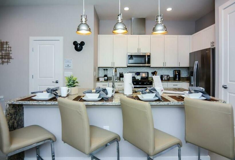 3 Br 3ba 1678ft 5min Disneyworld Resort Style