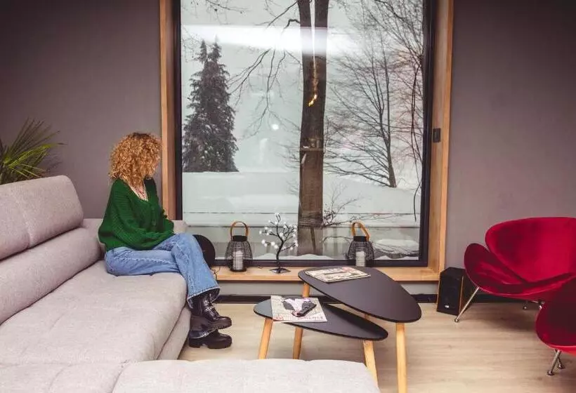 Adventure Lake Resort  Simared