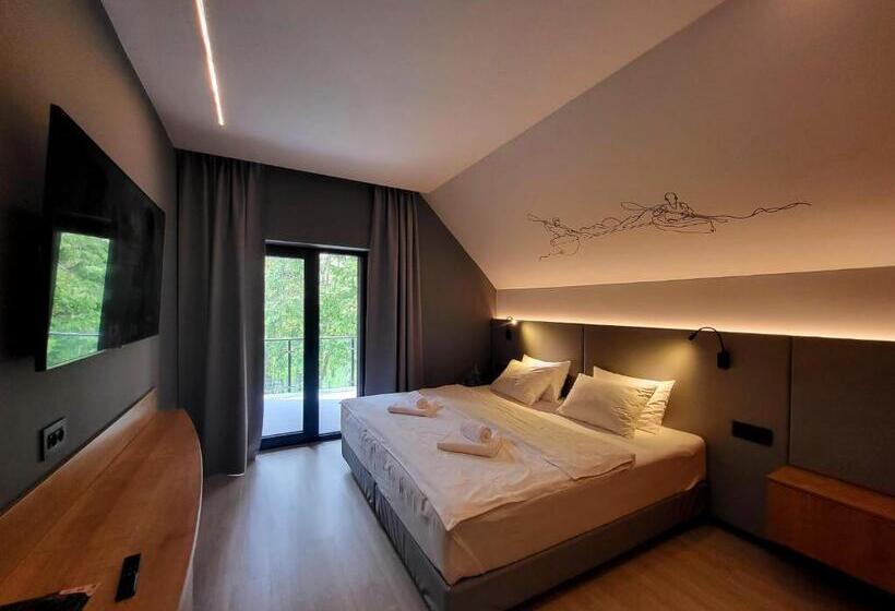 Adventure Lake Resort Simared