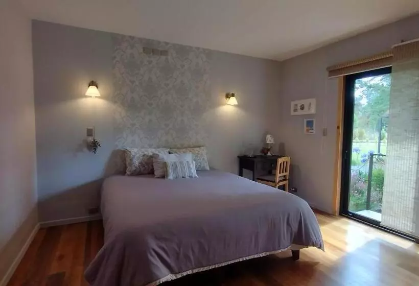 Aamiaismajoitus (B&B) Entre Nous