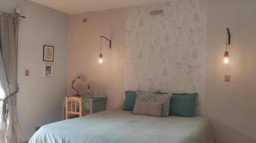 تختخواب و صبحانه Entre Nous