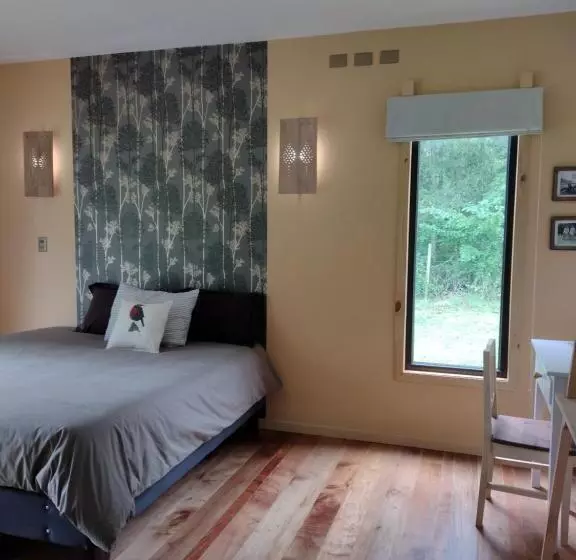 Aamiaismajoitus (B&B) Entre Nous