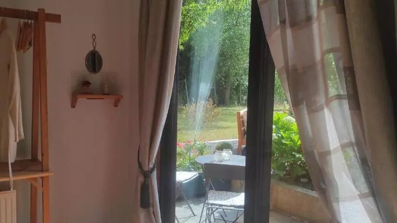 Aamiaismajoitus (B&B) Entre Nous