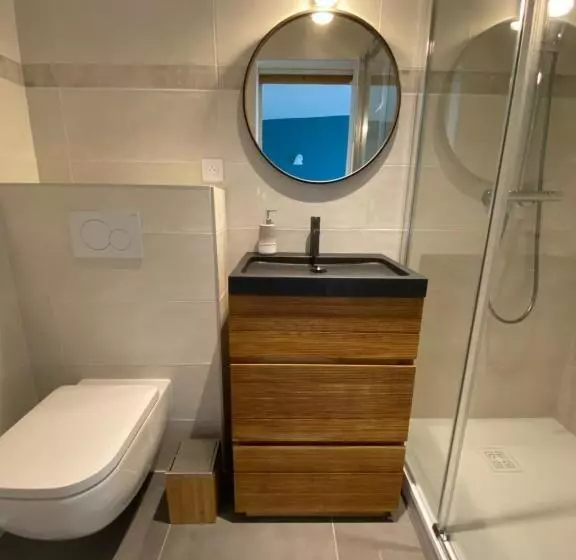 ベッドアンドブレックファースト La Tanière