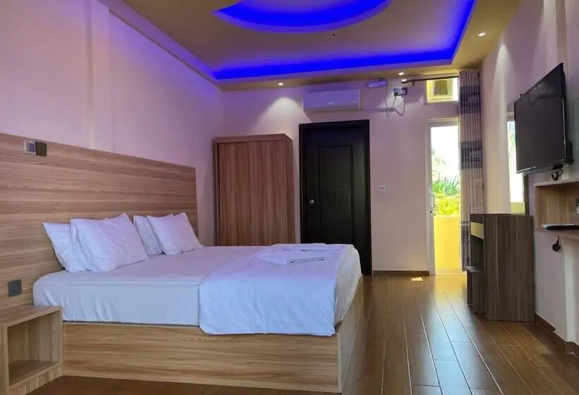 هتل Aasna Inn