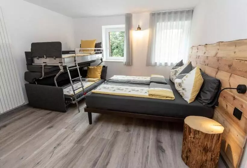 ホテル Agritur E Cinque