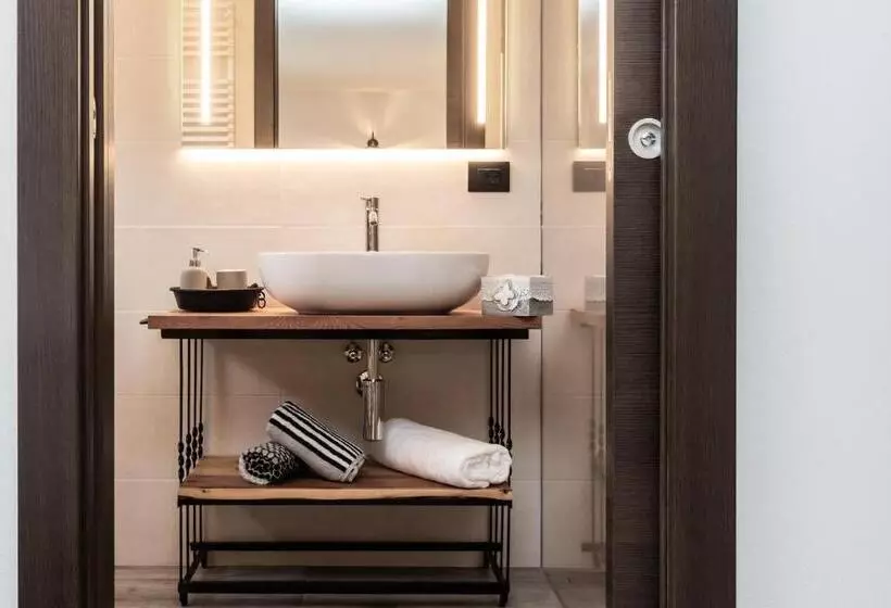 ホテル Agritur E Cinque