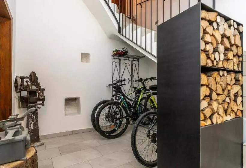 ホテル Agritur E Cinque