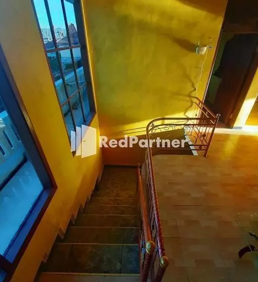 Hotelli Bromo Indah Lestari Homestay Mitra Reddoorz