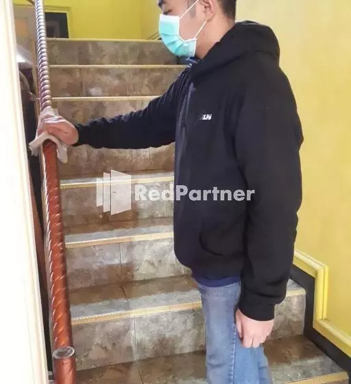 Hotelli Bromo Indah Lestari Homestay Mitra Reddoorz