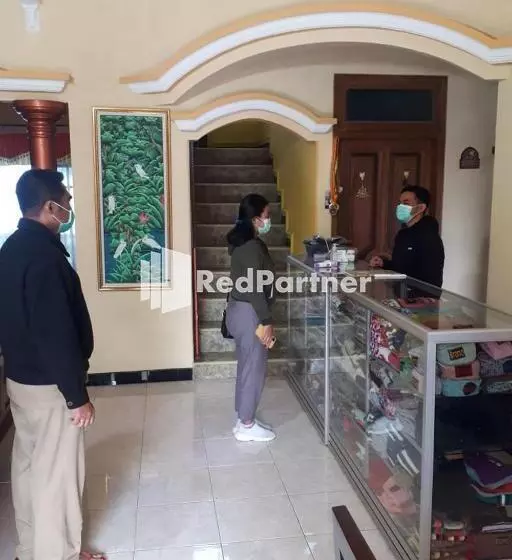 Hotelli Bromo Indah Lestari Homestay Mitra Reddoorz