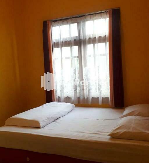 Hotel Bromo Indah Lestari Homestay Mitra Reddoorz