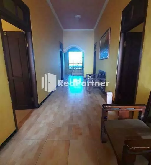 Hotelli Bromo Indah Lestari Homestay Mitra Reddoorz