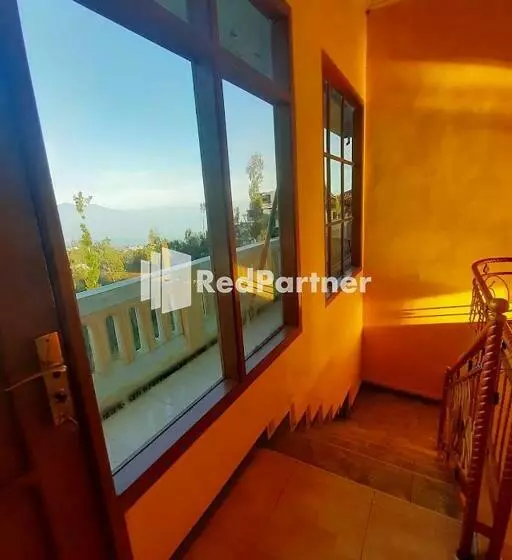 Hotelli Bromo Indah Lestari Homestay Mitra Reddoorz