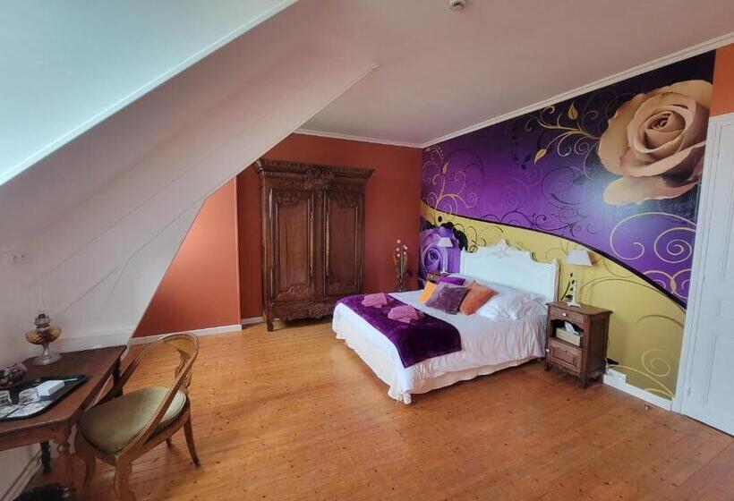 Отель Château De Surville