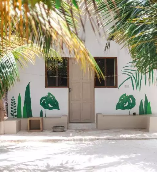 ホテル Cinnamon